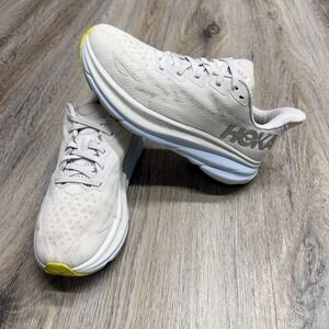 HOKA ONE ONE Clifton Sneakers Womens 7 Nimbus Cloud Running Shoes 1127896 NCIW